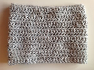 Col en laine au crochet