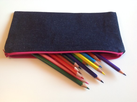 trousse jean crayon