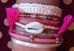 bracelet manchette multiple rose