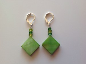 boucle d'oreilles nacre vert