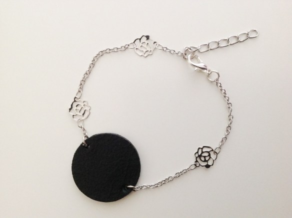 bracelet en cuir rond noir